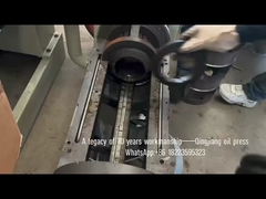 kleine oliepersmachine